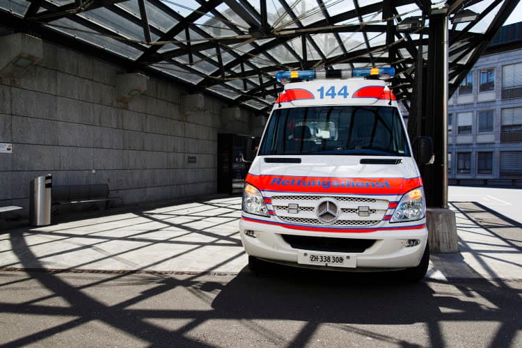 Institute of Emergency Medicine — Arzt in Zürich