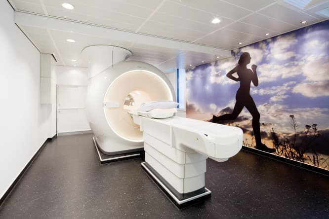 Radiologie SportClinic Sihlcity Zurich — Arzt in Zürich