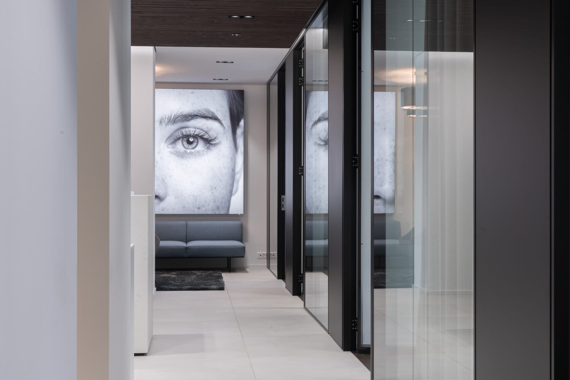 Skinmed Dermatologie Zürich und Praxis für Ästhetische Medizin — Arzt in Zürich (Bild 3)