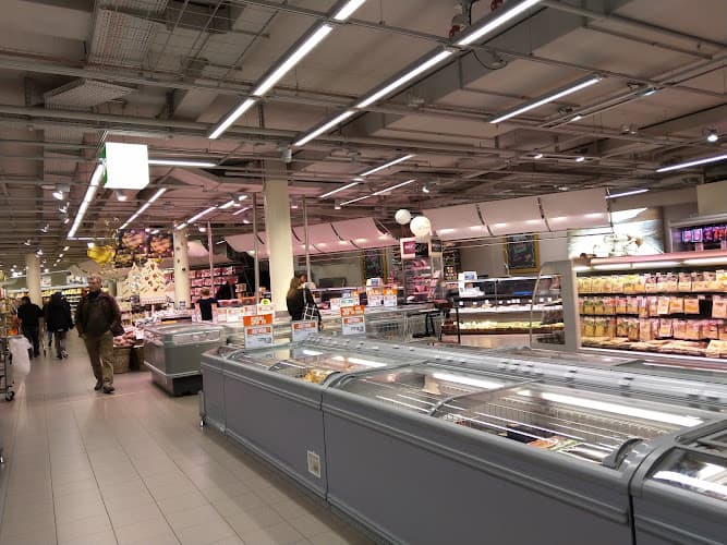 Migros-Supermarkt - Stäfa — Supermarkt in Stäfa
