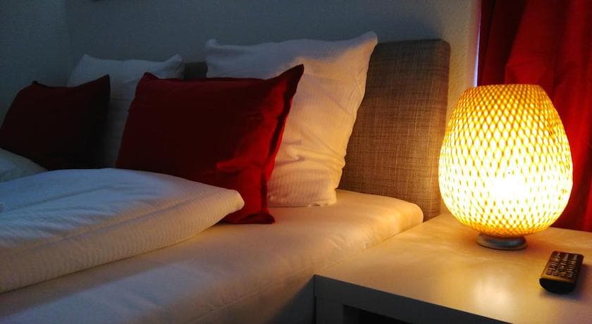 INSIDE FIVE - City Apartments — Hotel in Zürich (Bild 3)