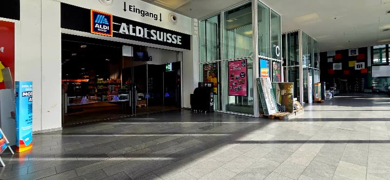 ALDI SUISSE — Supermarkt in Dietlikon