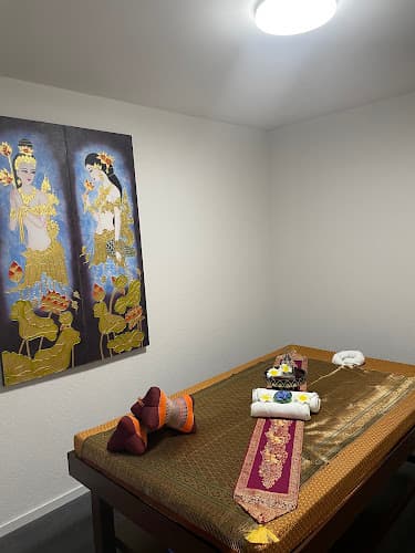 Royal Thai Massage — Massage in Zürich