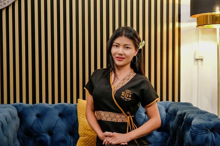 Riya Thai Massage — Massage in Zürich