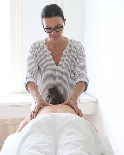 Praxis für Akupunktur und Massage Andrea Brunner — Massage in Zürich
