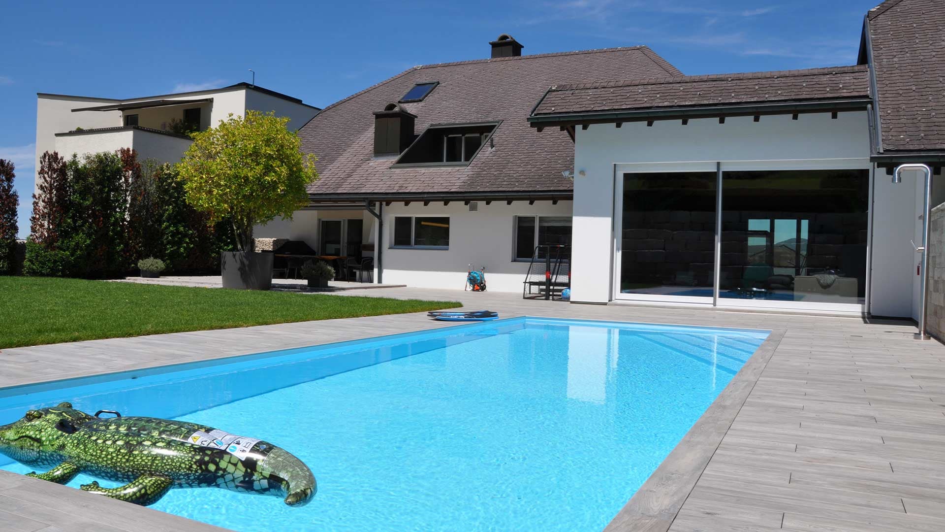 Reto Arpagaus Immobilien — Immobilienverwaltung in Bäch (Bild 3)