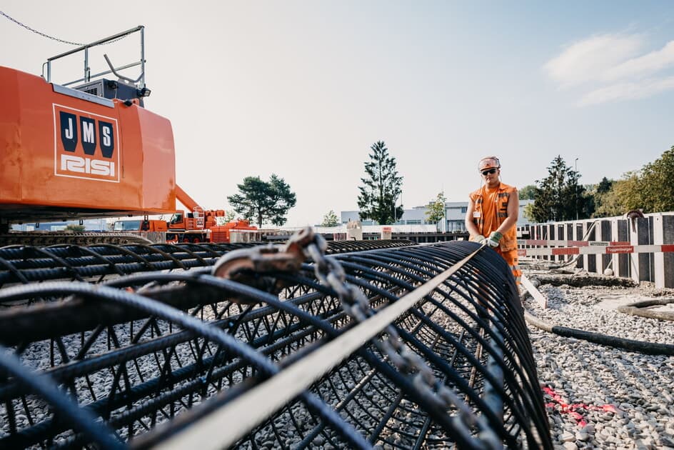 JMS RISI AG — Bautraeger in Baar