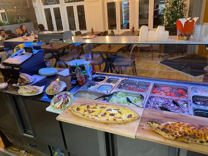 Kreuz Bistro Pizza Kebap Take Away