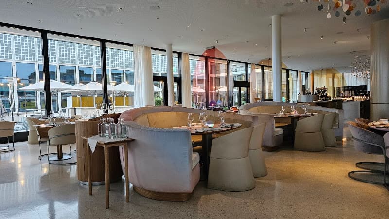LUX Restaurant & Bar — Bar in Zürich