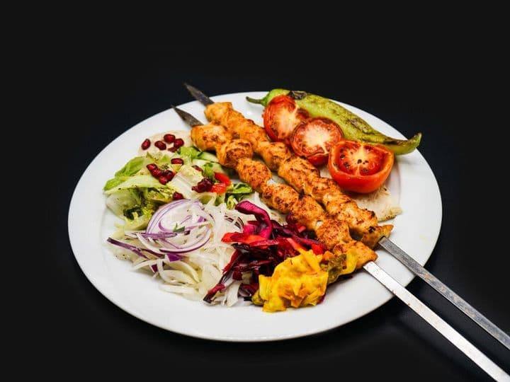 مطعم عراقي عربي كوردي Mama's Grillhaus — Restaurant in Volketswil (Bild 2)
