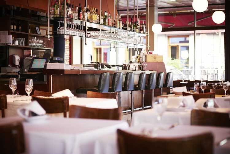 Santa Lucia Limmatplatz — Restaurant in Zürich