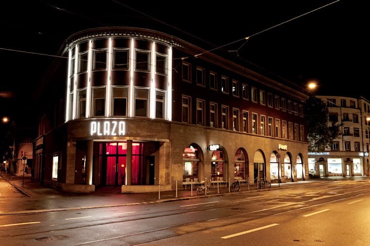 Plaza Club — Bar in Zürich