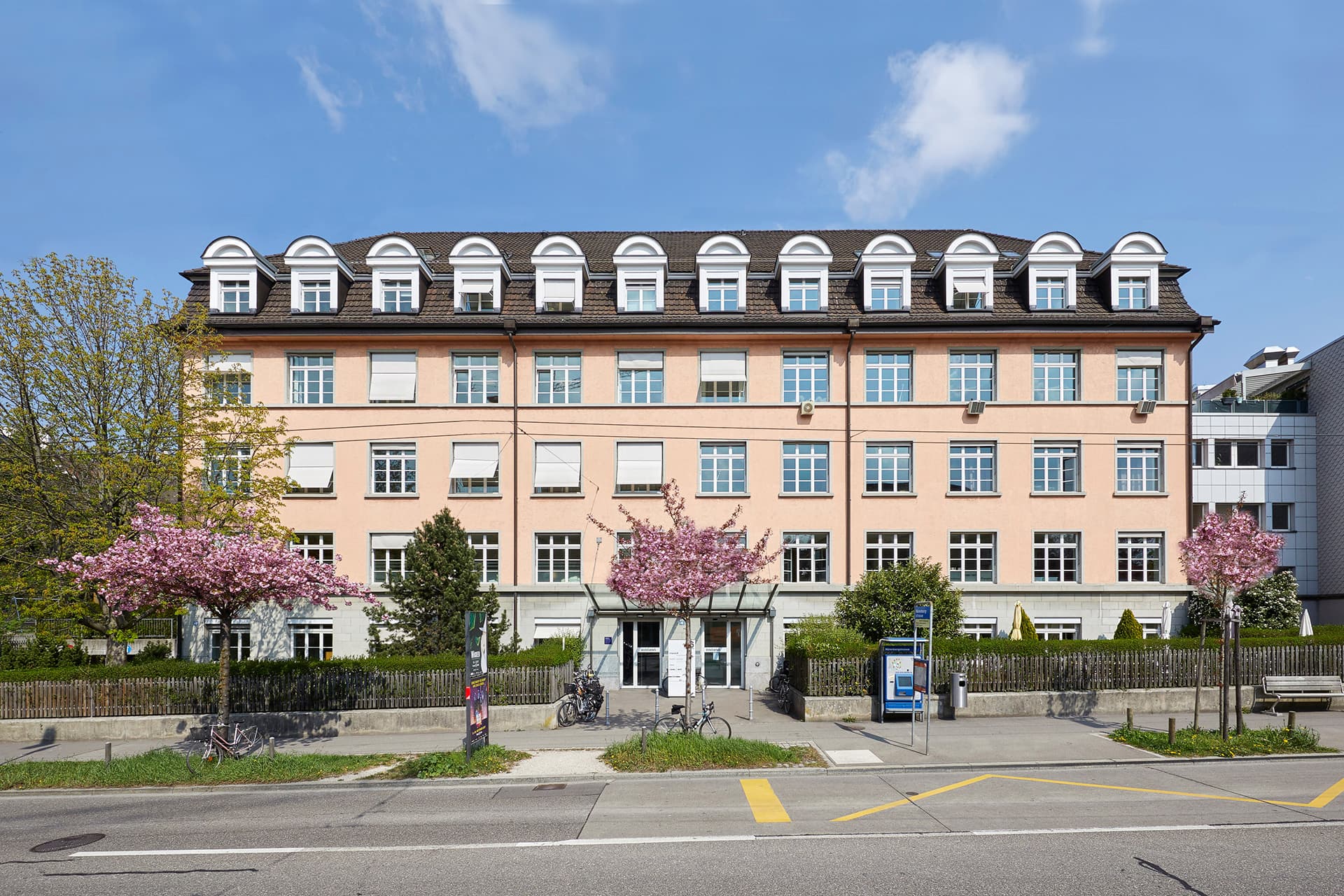 mediX Gruppenpraxis Wipkingen — Arzt in Zürich (Bild 2)