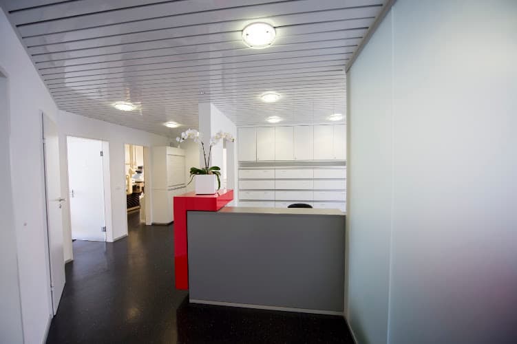 Zahnarzt Dr. med., med. dent. Christoph Bühler — Arzt in Winterthur
