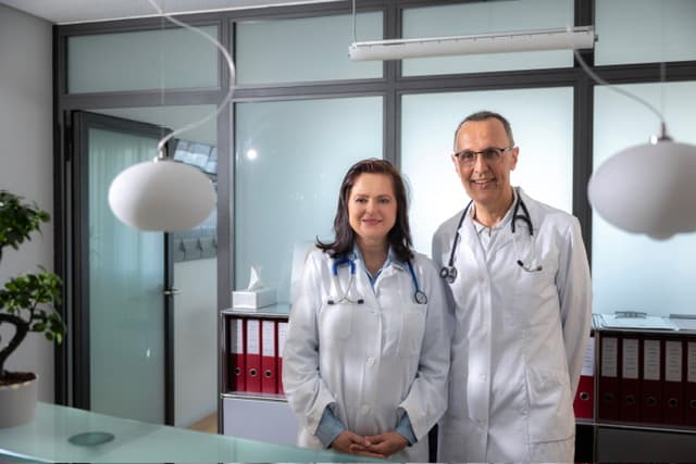 Hausarztpraxis Au-Wädenswil,Dr. U. Senn — Arzt in Au (Bild 2)