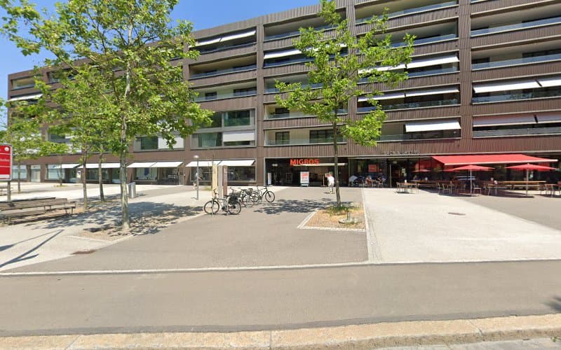 Dr. med. Sandra Bloch, Fachärztin FMH Gynäkologie und Geburtshilfe — Arzt in Zürich
