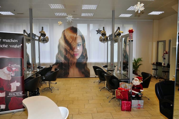 Coiffina Coiffure Oerlikon — Coiffeur in Zürich
