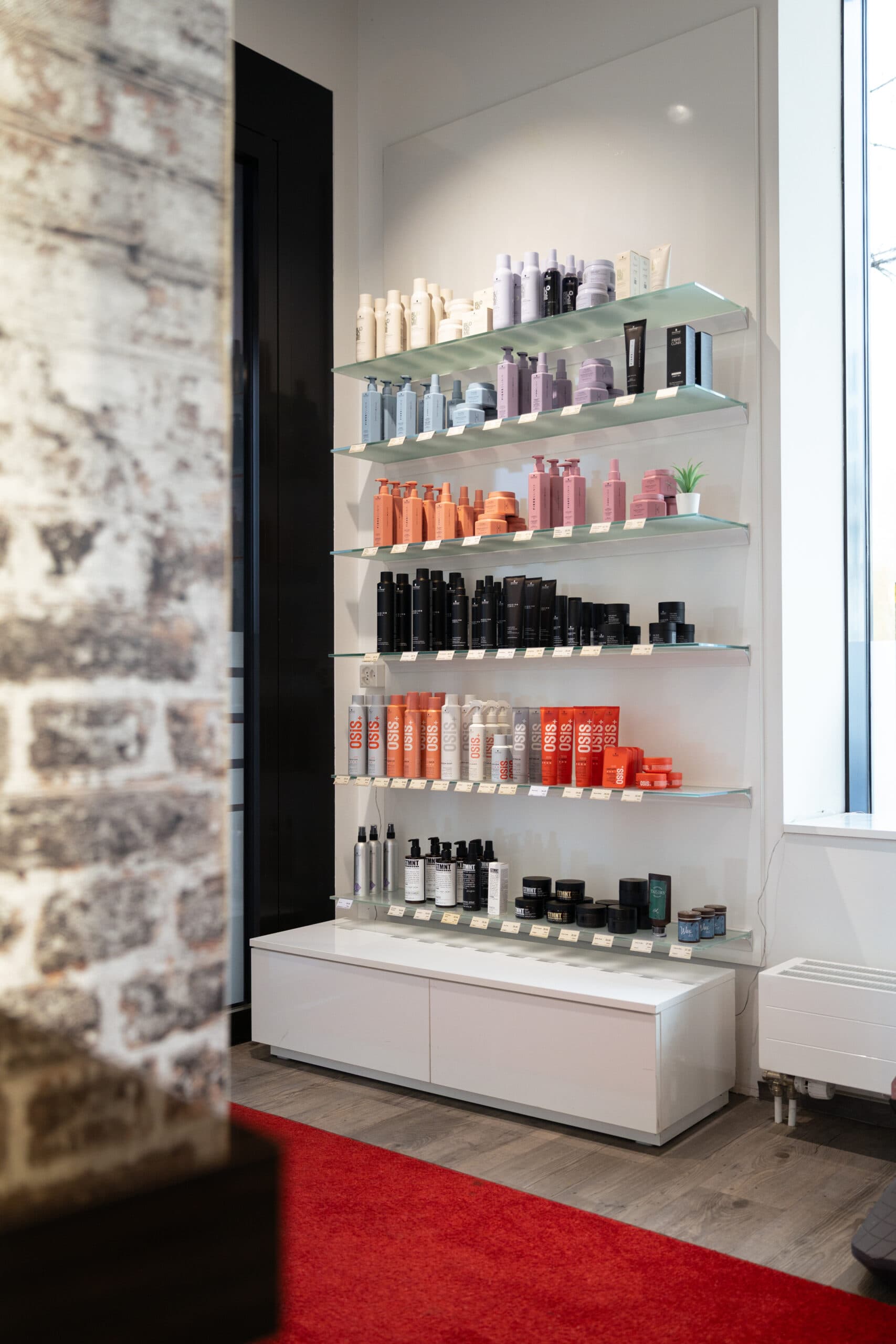 Coiffure Moon — Coiffeur in Opfikon (Bild 3)
