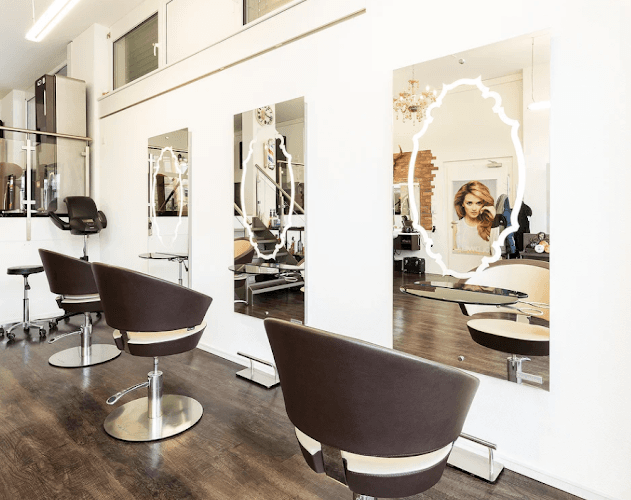Coiffeur Baron Devouz — Coiffeur in Wallisellen