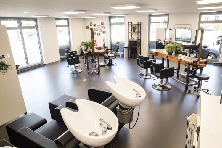 ATELIER GmbH - Handwerk am Haar — Coiffeur in Uster