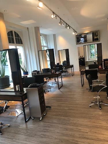 BLONDE.LAB by Caroline Rohwer — Coiffeur in Zürich